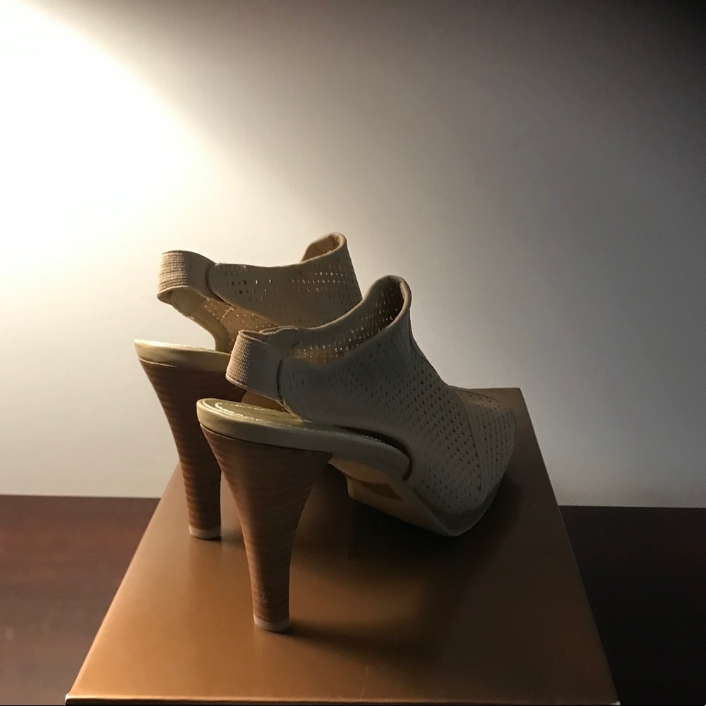 Beige Nine West Heels